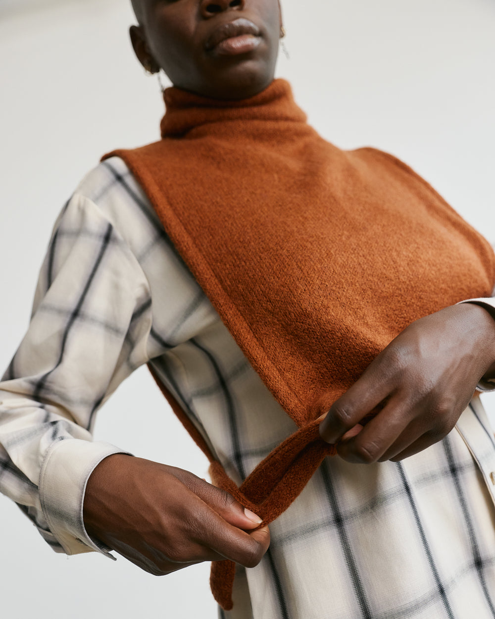 neck warmer rust lago unisex genderless non binary clothing made in montreal made in canada veri