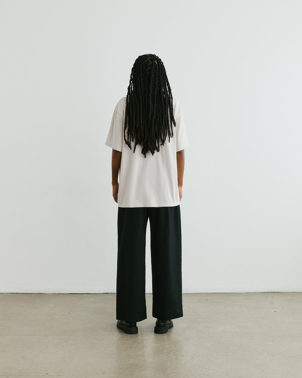 TSHIRT GRAPHITE OAT unisex genderless clothing montreal veri