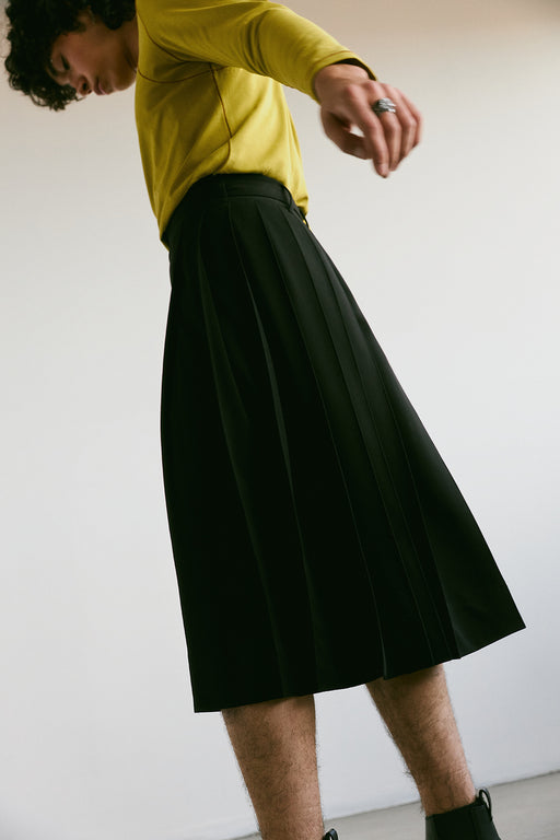 pleated skirt black unisex pia veri montreal